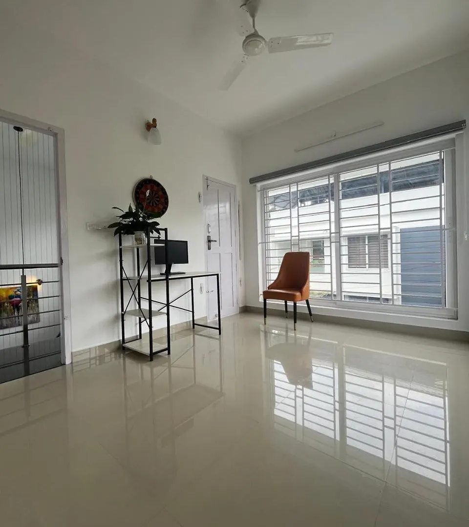 Mj Esperanza Villa Kochi